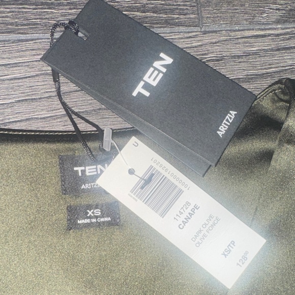 NEW WITH TAGS Ten by Aritzia XS Olive Green Corset Sleeveless Top - Picture 7 of 7